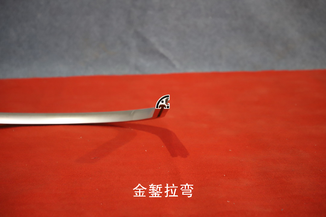 16404022389c3027